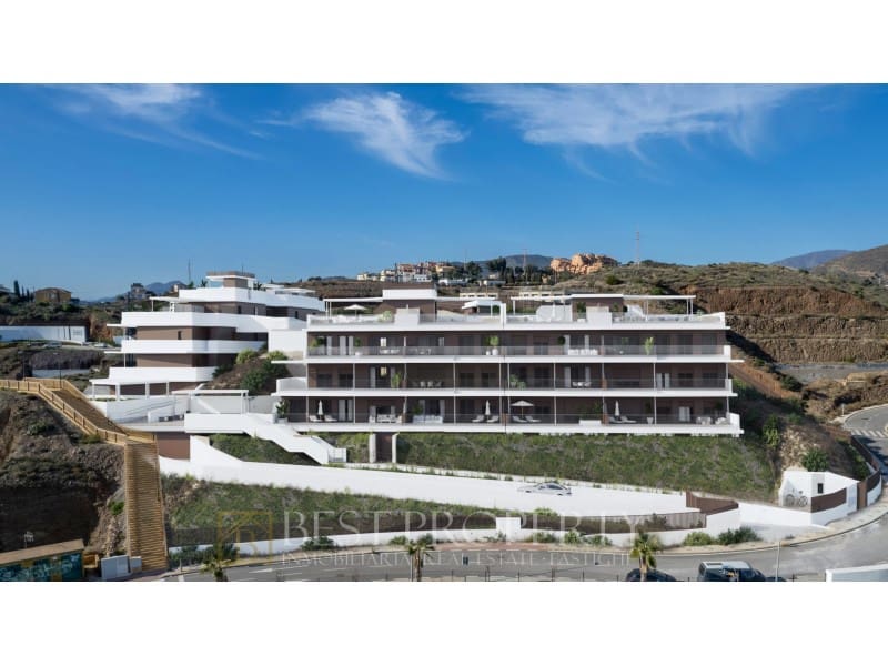 3 bedroom Penthouse for sale in Rincon de la Victoria - € 610,000 (Ref: 8378564)
