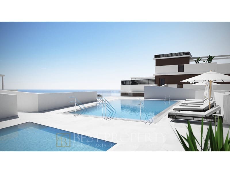 3 bedroom Penthouse for sale in Rincon de la Victoria - € 610,000 (Ref: 8378564)