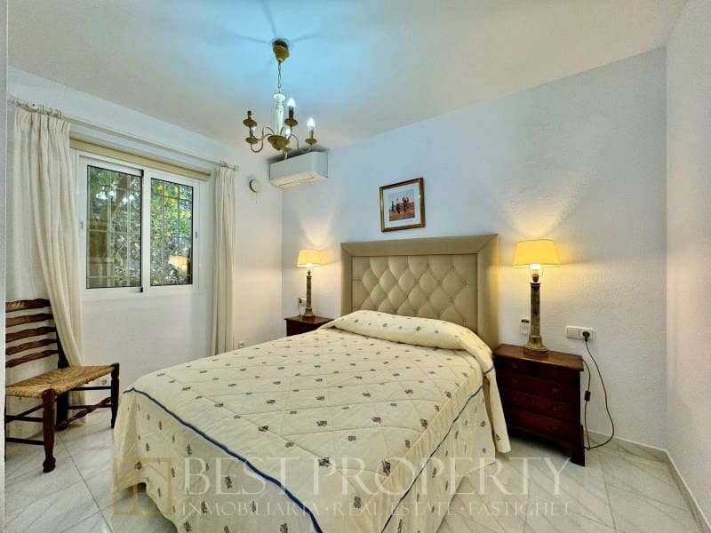 4 soverom Villa til salgs i Nerja - € 699 000 (Ref: 8378614)
