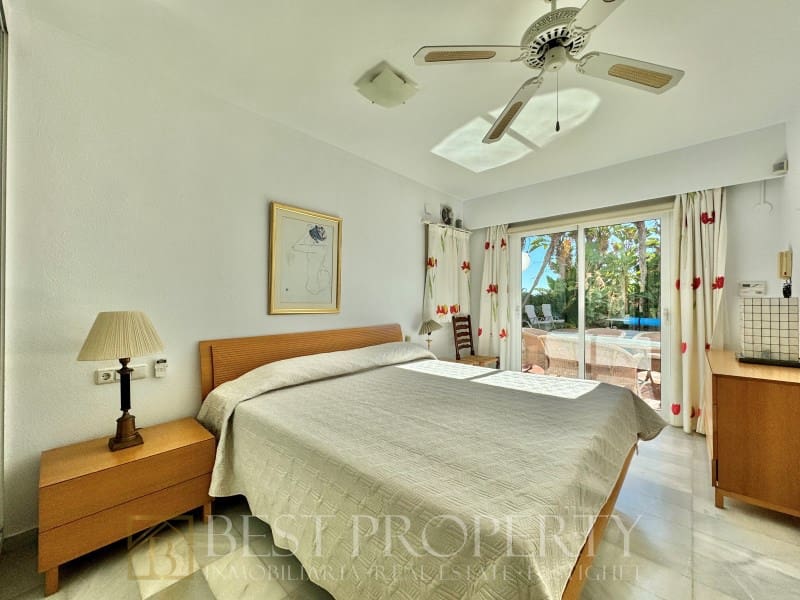 4 soverom Villa til salgs i Nerja - € 699 000 (Ref: 8378614)