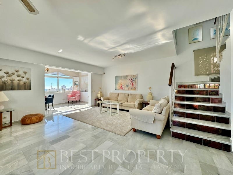 4 soverom Villa til salgs i Nerja - € 699 000 (Ref: 8378614)