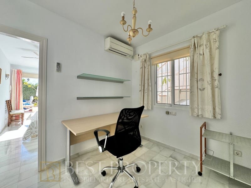 4 soverom Villa til salgs i Nerja - € 699 000 (Ref: 8378614)