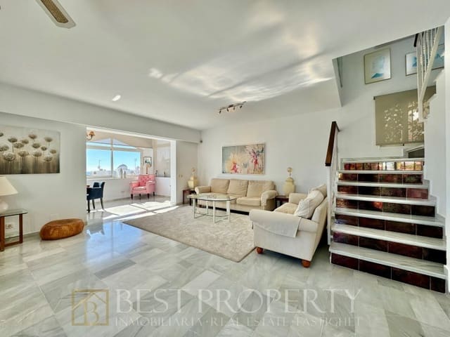 4 slaapkamer Villa te koop in Capistrano, Nerja - € 699.000 (Ref: 8378614)