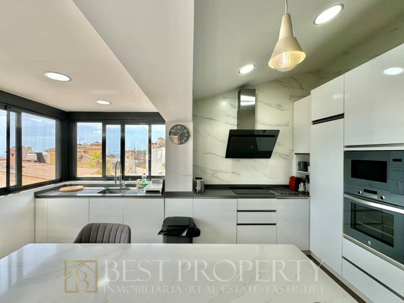 3 soverom Villa til salgs i Nerja - € 610 000 (Ref: 8534329)