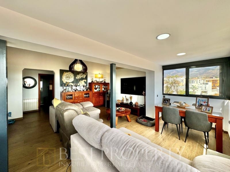 3 soverom Villa til salgs i Nerja - € 610 000 (Ref: 8534329)