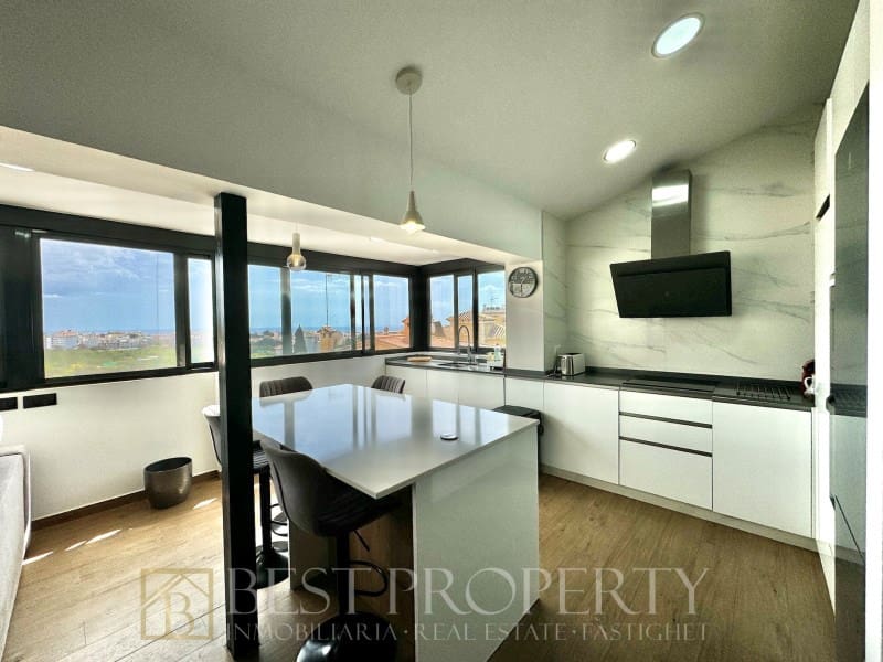 3 soverom Villa til salgs i Nerja - € 610 000 (Ref: 8534329)