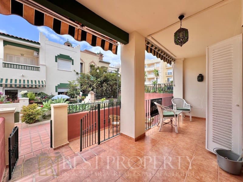 3 soveværelse Byhus til salg i Nerja med garage - € 465.000 (Ref: 9818649)