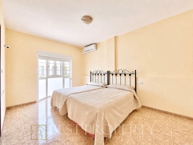 3 soveværelse Byhus til salg i Chaparil - Torrecilla - Punta Lara, Nerja med garage - € 465.000 (Ref: 9818649)
