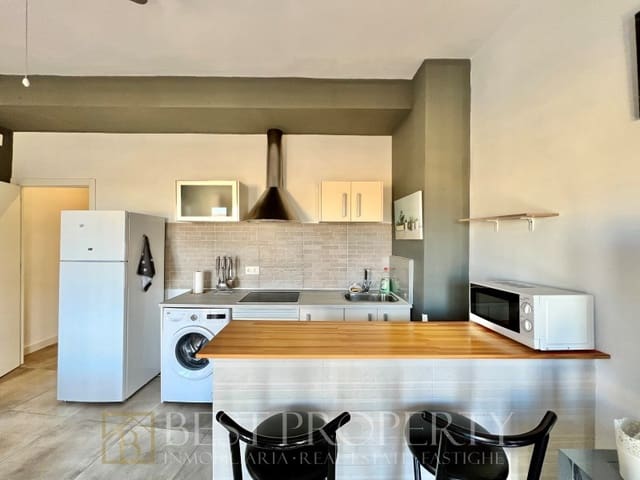 Apartamento de 1 habitación en Ubeda en alquiler - 550 € (Ref: 9818650)