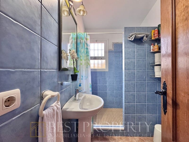 2 chambre Finca/Maison de Campagne à vendre à Frigiliana avec piscine - 365 000 € (Ref: 9818651)