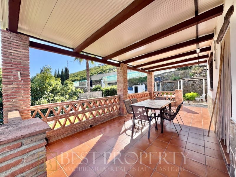 2 chambre Finca/Maison de Campagne à vendre à Frigiliana avec piscine - 365 000 € (Ref: 9818651)