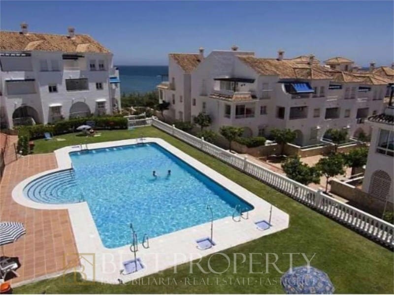 2 bedroom Apartment for sale in Nerja - € 439,000 (Ref: 9818654)
