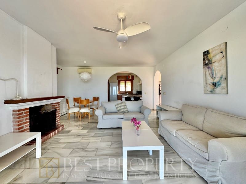 2 camera da letto Villa in vendita in Nerja con piscina garage - 650.000 € (Rif: 9818655)