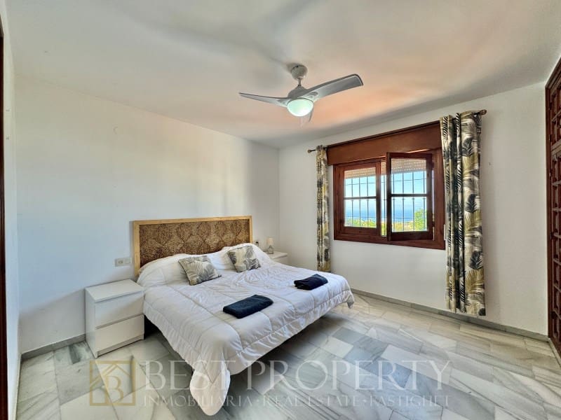 2 camera da letto Villa in vendita in Nerja con piscina garage - 650.000 € (Rif: 9818655)