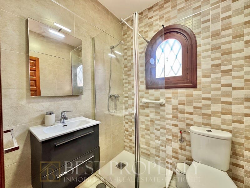 2 camera da letto Villa in vendita in Nerja con piscina garage - 650.000 € (Rif: 9818655)