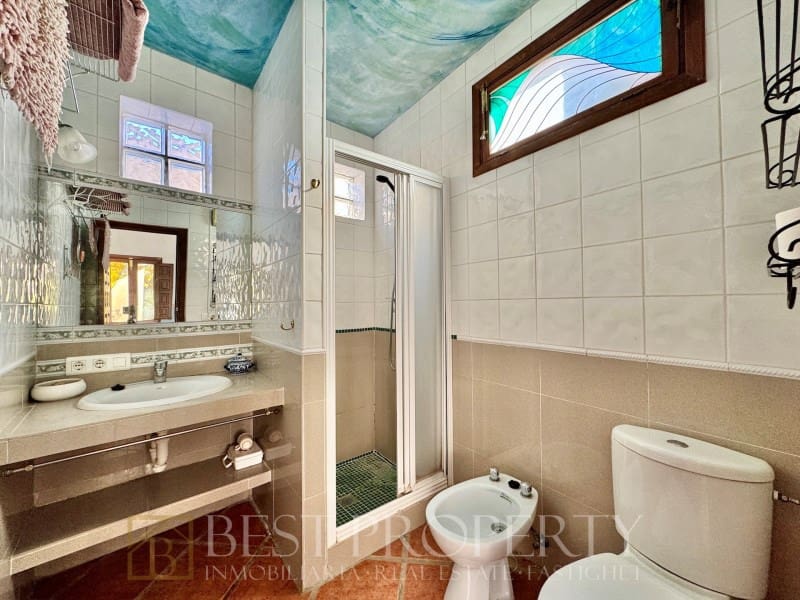 3 quarto Quinta/Casa Rural para venda em Nerja com garagem - 335 000 € (Ref: 9818657)