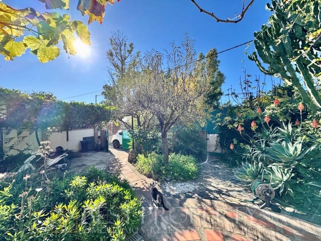 3 quarto Quinta/Casa Rural para venda em Avda Pescia - Ctra de Frigiliana, Nerja com garagem - 335 000 € (Ref: 9818657)