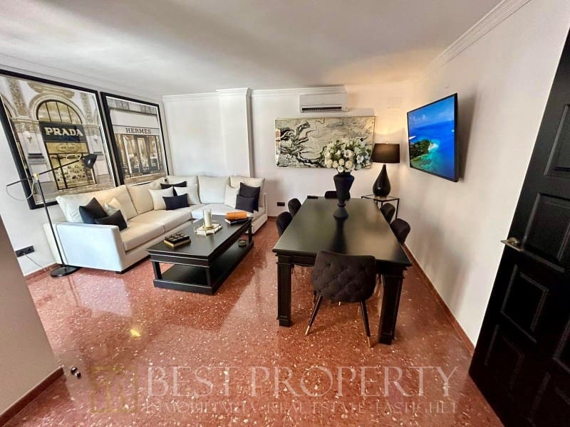 2 bedroom Apartment for sale in Nerja - € 385,000 (Ref: 9818659)