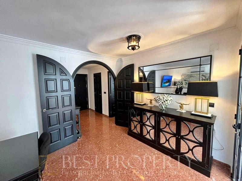 2 bedroom Apartment for sale in Nerja - € 385,000 (Ref: 9818659)