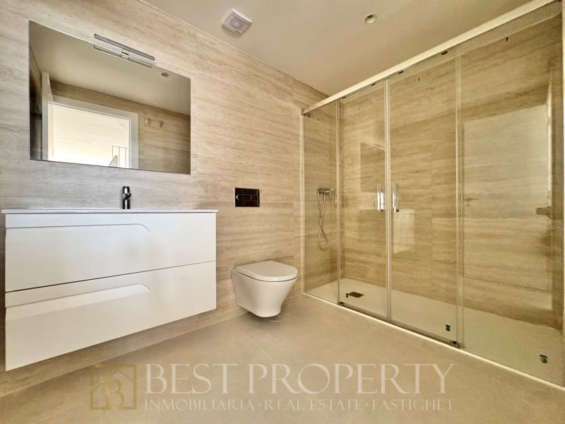 4 sypialnia Willa na sprzedaż w Nerja z garażem - 585 000 € (Ref: 9818663)