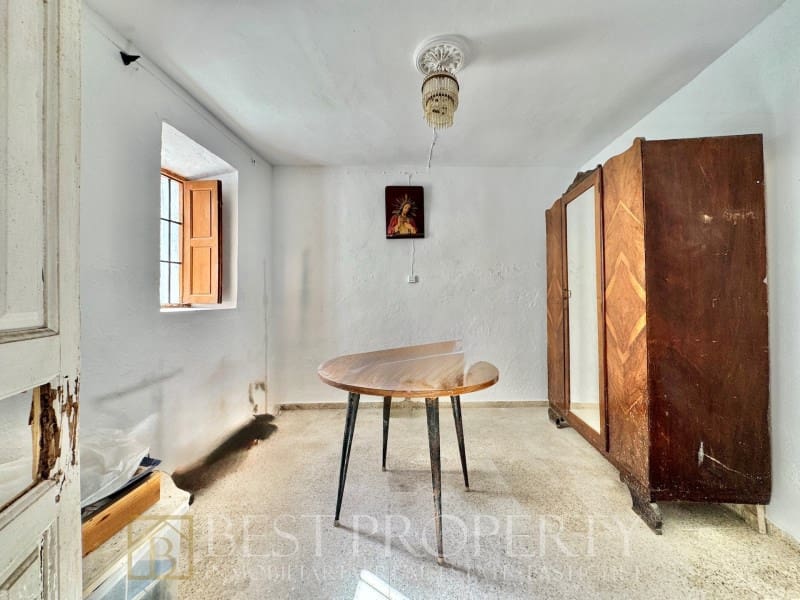 Casa de 5 habitaciones en Frigiliana en venta - 295.000 € (Ref: 9818667)