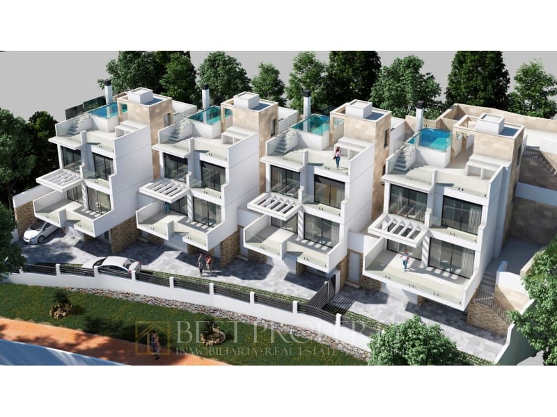 Chalet de 4 habitaciones en Nerja en venta con garaje - 850.000 € (Ref: 9818669)