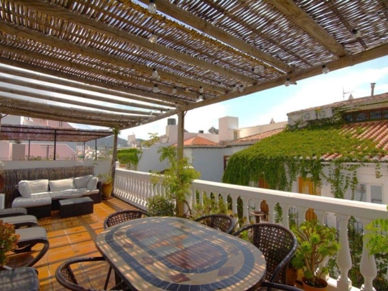 4 soveværelse Byhus til salg i Nerja med swimmingpool - € 649.000 (Ref: 9818671)