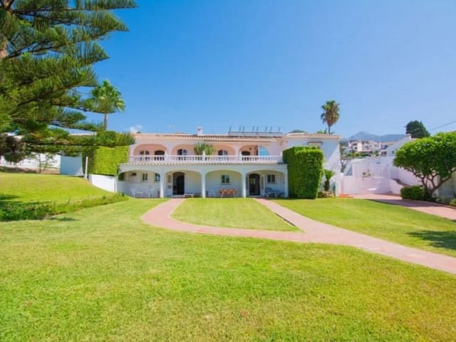8 soveværelse Villa til salg i Capistrano, Nerja med garage - € 1.575.000 (Ref: 9818674)