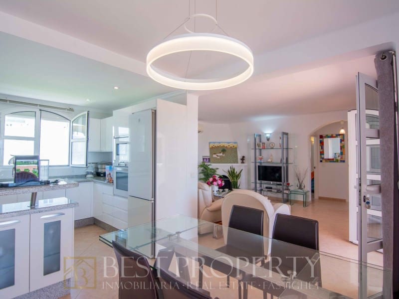 8 soveværelse Villa til salg i Nerja med garage - € 1.575.000 (Ref: 9818674)