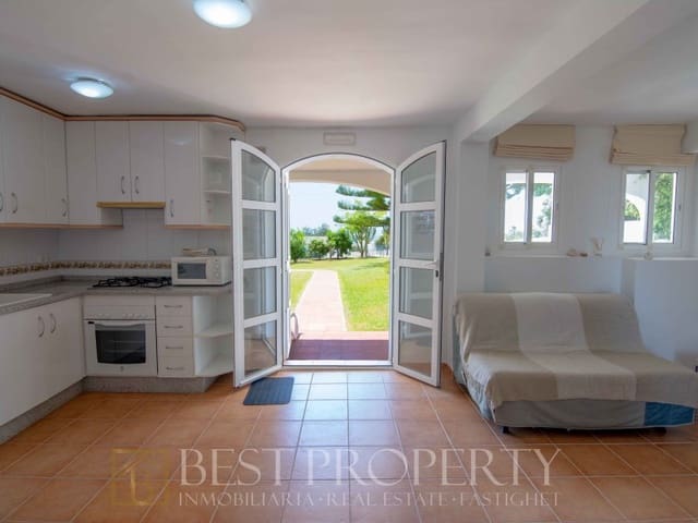 8 soveværelse Villa til salg i Capistrano, Nerja med garage - € 1.575.000 (Ref: 9818674)