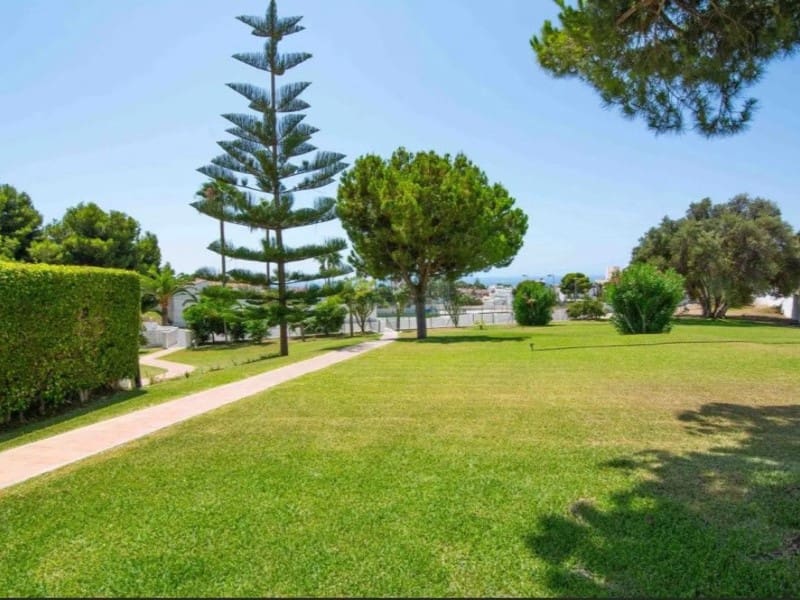 8 soveværelse Villa til salg i Nerja med garage - € 1.575.000 (Ref: 9818674)
