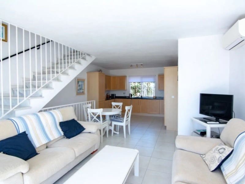 Chalet de 3 habitaciones en Nerja en venta con piscina garaje - 449.000 € (Ref: 9818677)