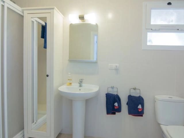 3 Zimmer Villa zu verkaufen in Burriana, Nerja mit Pool Garage - 449.000 € (Ref: 9818677)