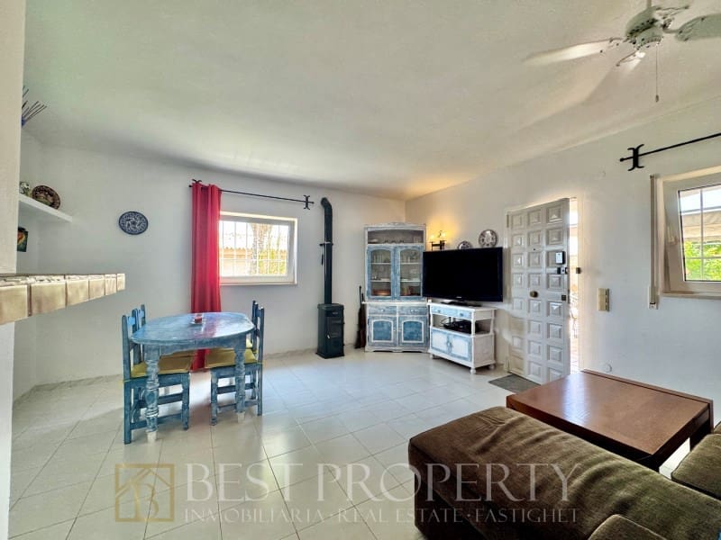 4 soverom Villa til salgs i Nerja - € 695 000 (Ref: 9818683)