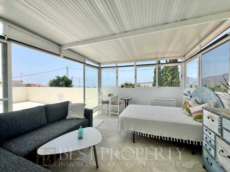 4 soverom Villa til salgs i Nerja - € 695 000 (Ref: 9818683)