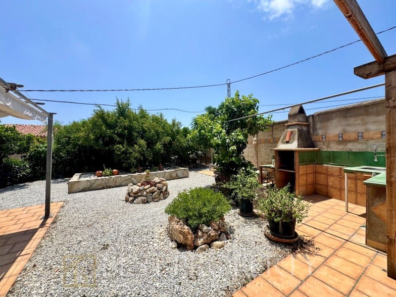 4 soverom Villa til salgs i Nerja - € 695 000 (Ref: 9818683)