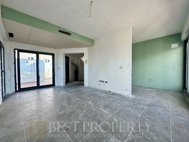 Casa de 2 habitaciones en El Peñoncillo, Torrox en venta con garaje - 318.000 € (Ref: 9818686)