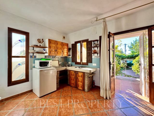 3 slaapkamer Finca/Landhuis te koop in Frigiliana met garage - € 335.000 (Ref: 9818687)