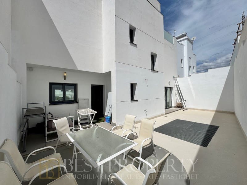 4 soverom Villa til salgs i Nerja - € 780 000 (Ref: 9818688)