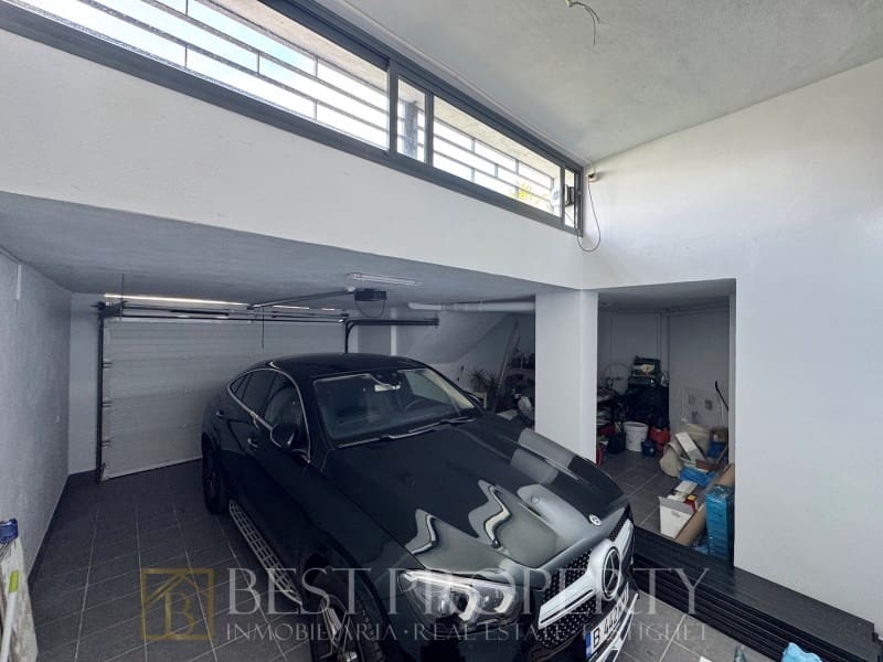 4 soverom Villa til salgs i Nerja - € 780 000 (Ref: 9818688)