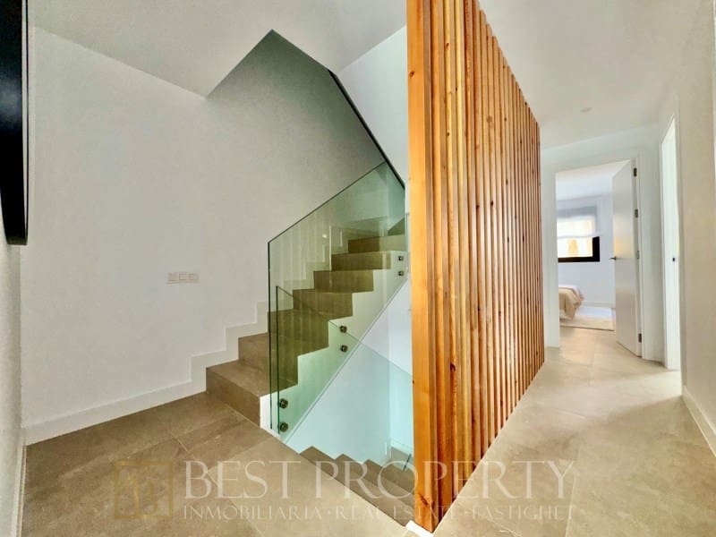 4 sypialnia Dom na sprzedaż w Torre de Benagalbon z garażem - 710 000 € (Ref: 9818689)