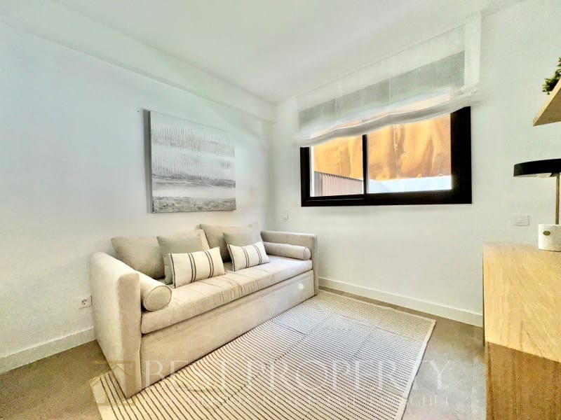 4 sypialnia Dom na sprzedaż w Torre de Benagalbon z garażem - 710 000 € (Ref: 9818689)