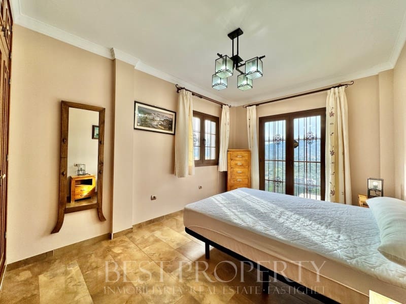 5 slaapkamer Villa te koop in Frigiliana - € 850.000 (Ref: 9822480)