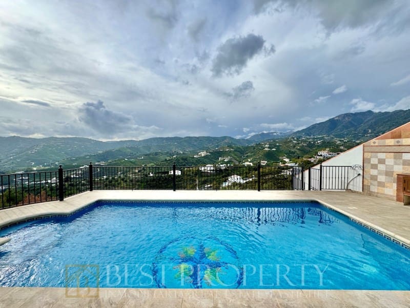 5 slaapkamer Villa te koop in Frigiliana - € 850.000 (Ref: 9822480)