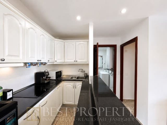 1 soveværelse Lejlighed til salg i Centro, Nerja - € 375.000 (Ref: 9833695)