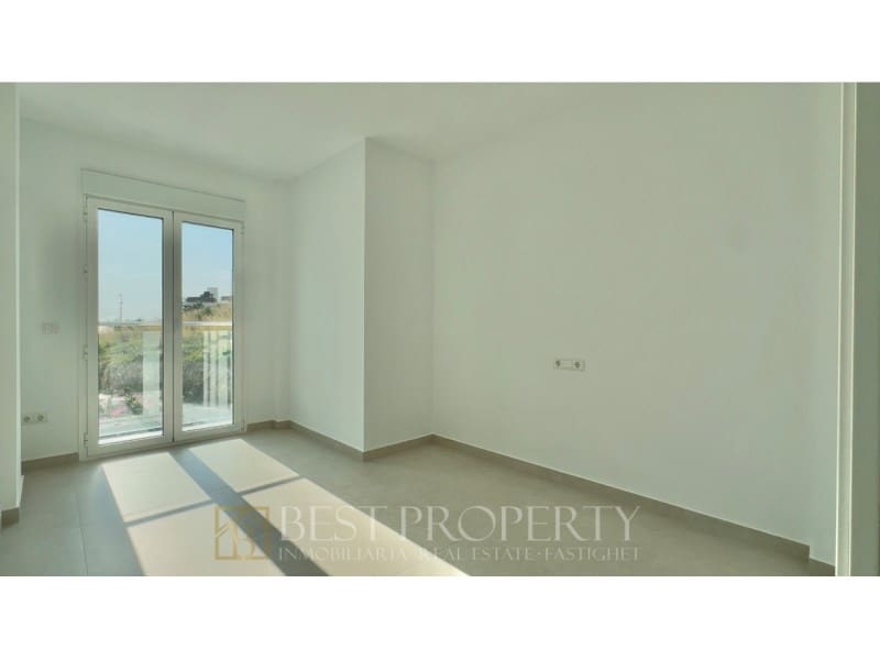 4 bedroom Villa for sale in Nerja with garage - € 865,000 (Ref: 9851292)