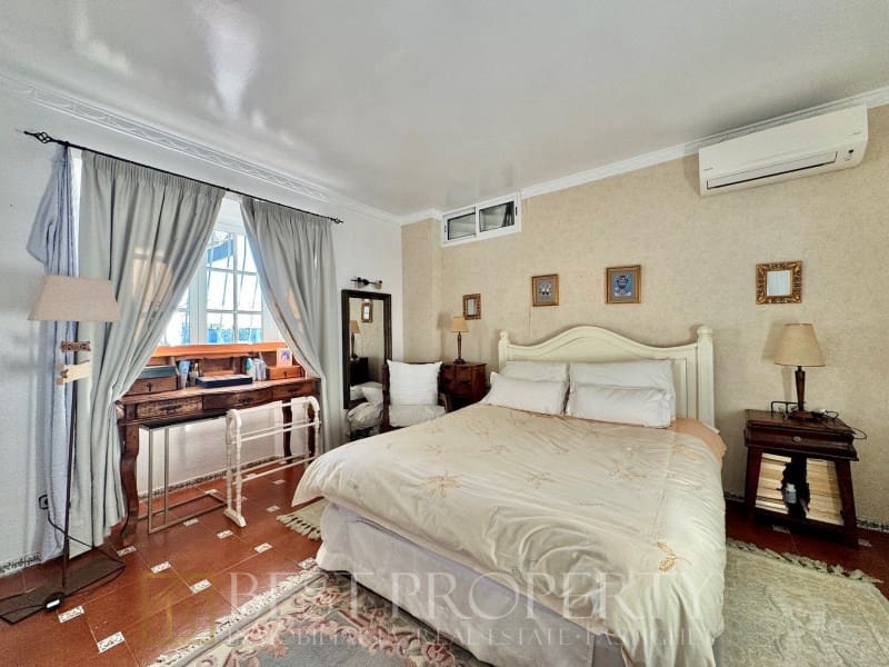 5 soveværelse Villa til salg i Nerja - € 499.000 (Ref: 9851293)