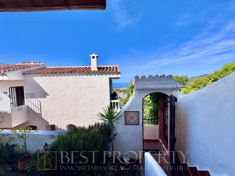 1 soveværelse Lejlighed til salg i Nerja med swimmingpool - € 265.000 (Ref: 9855303)