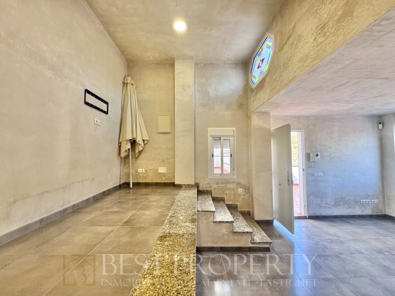 5 quarto Moradia para venda em Frigiliana com piscina - 415 000 € (Ref: 9861750)