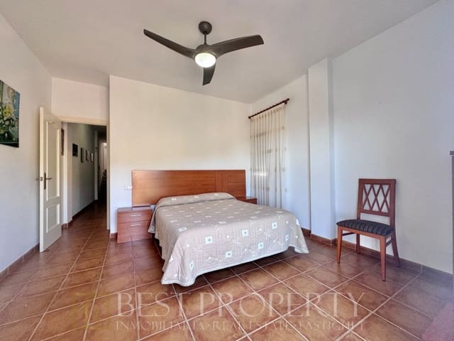 5 quarto Moradia para venda em Frigiliana com piscina - 415 000 € (Ref: 9861750)